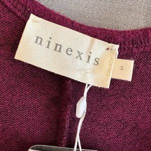 Ninexis beautiful sweater dress. Size small.